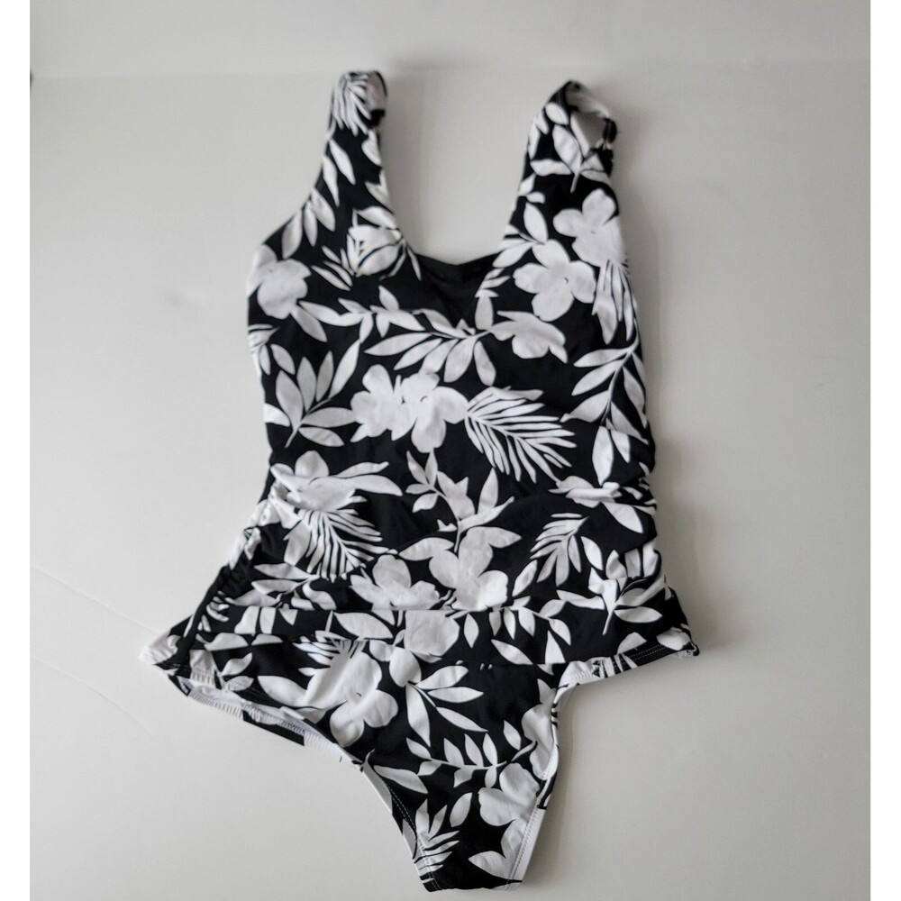Lands End Women's Ruched Tummy Flattering‎ Crossback Swimsuit size XXL Floral